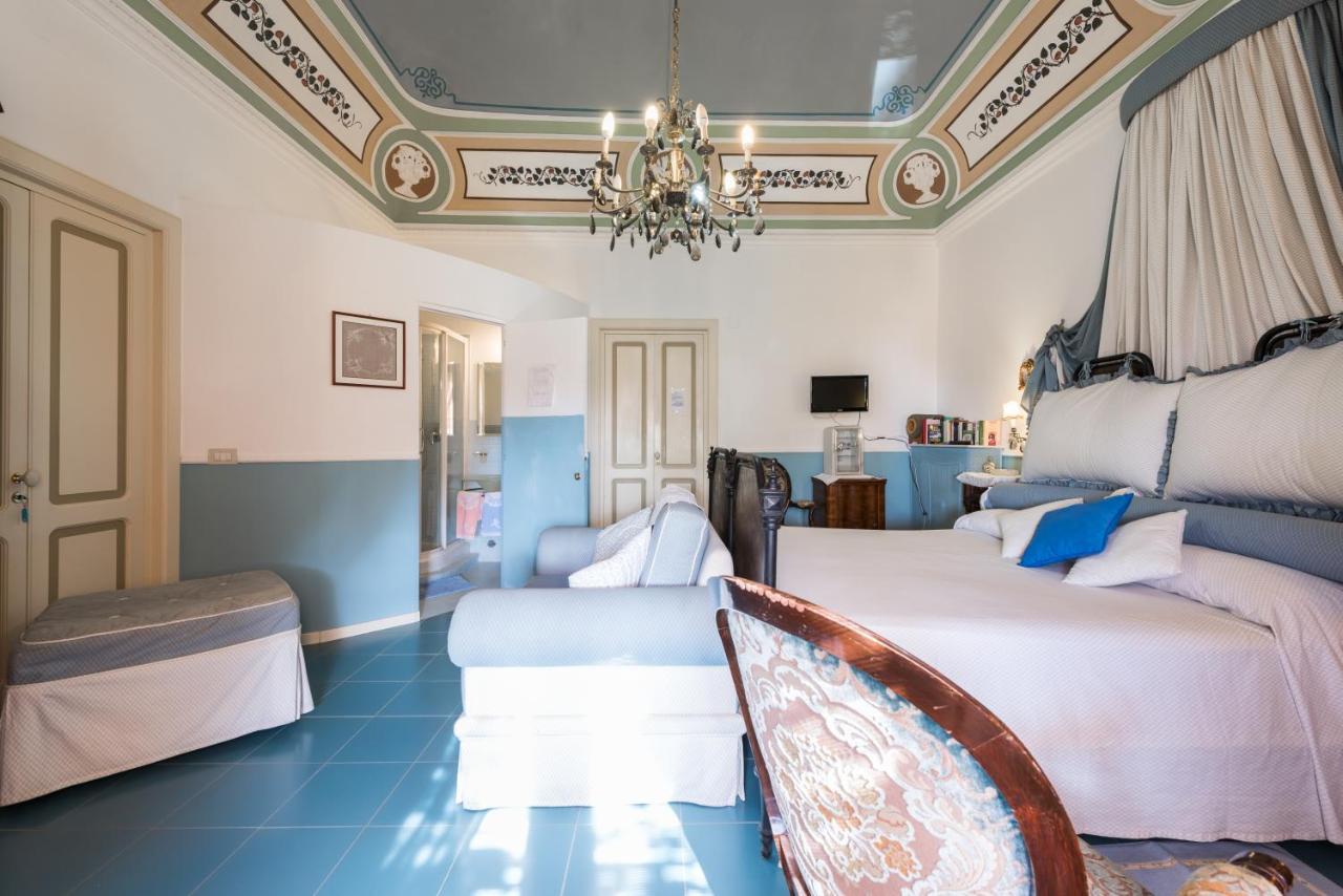 Villa Mariella Pittorino - Camere In B&B Leni Kültér fotó